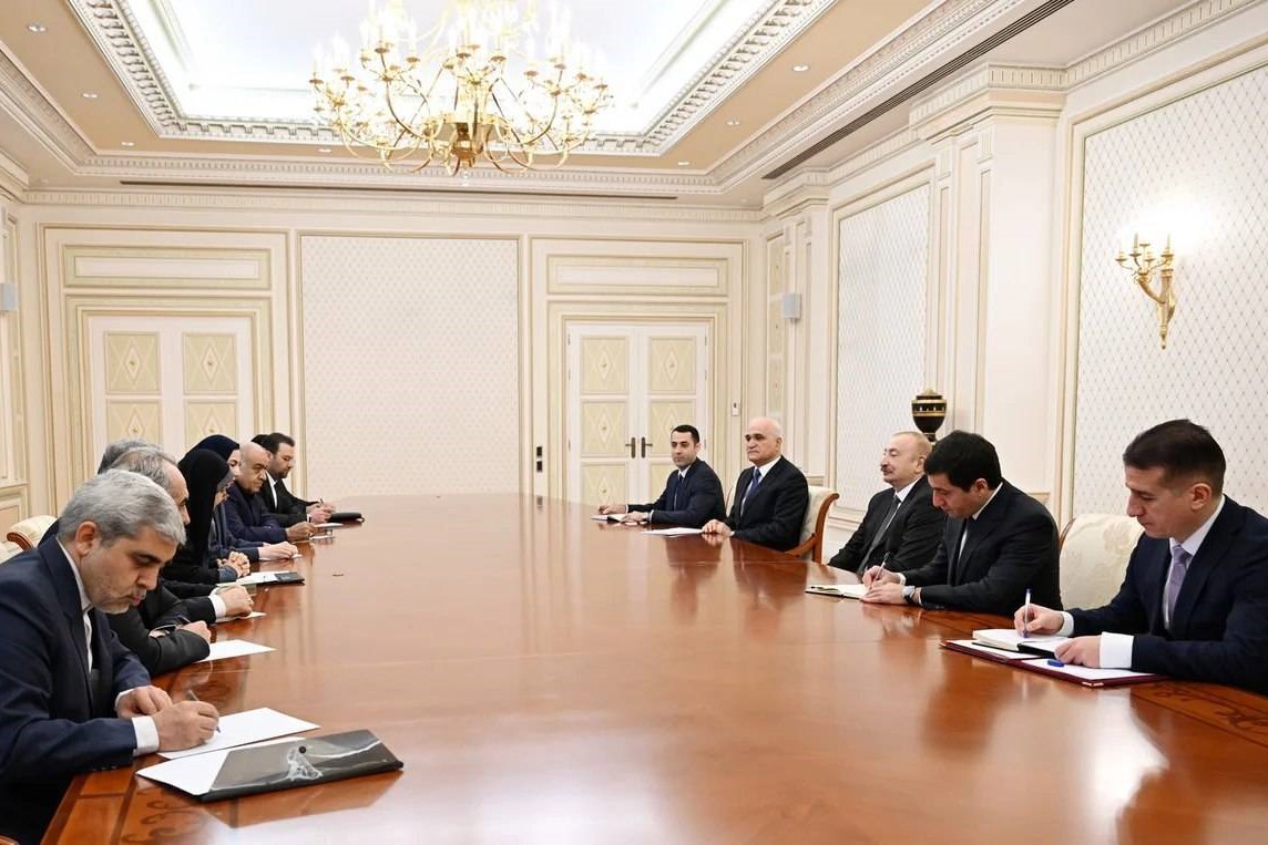  دیدار وزیر راه و شهرسازی ایران با رئیس‌جمهور آذربایجان