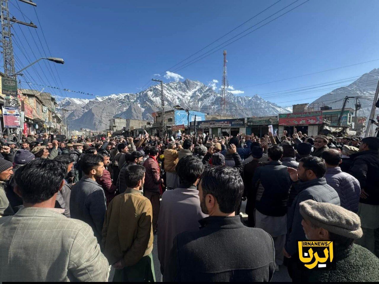 تجمع حامیان ایران در پاکستان علیه تجاوزگری آمریکا و اسرائیل 
