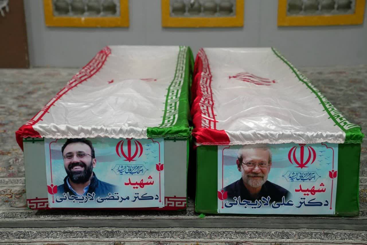 برگزاری مراسم وداع با پیکر شهید علی لاریجانی در حرم حضرت معصومه(س)