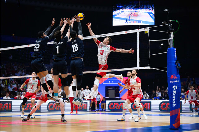شکست نزدیک والیبال ایران مقابل لهستان/ایران یک ست کم آورد!