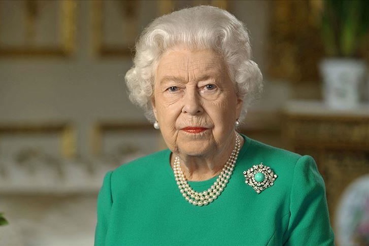 غیبت ملکه بیمار در آیین گشایش پارلمان انگلیس