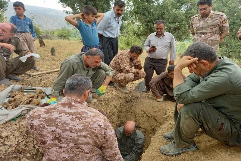 پیکر مطهر یک شهید دوران دفاع مقدس در بانه تفحص شد