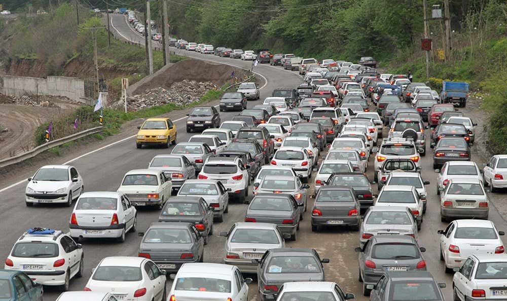 اعمال محدودیت‌ها و ممنوعیت‌های ترافیکی در چالوس و هراز