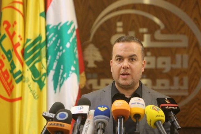 نماینده مجلس لبنان: ورود نفتکش ایرانی، آغازگر شکست محاصره لبنان است