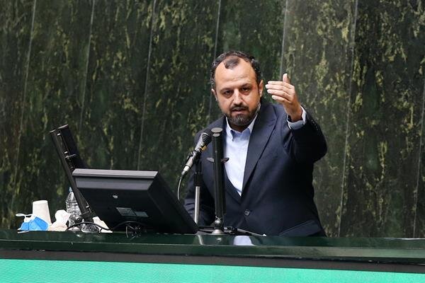 خاندوزی: قیمت نان برای مصرف کنندگان متعارف و عادی تفاوتی نخواهد کرد