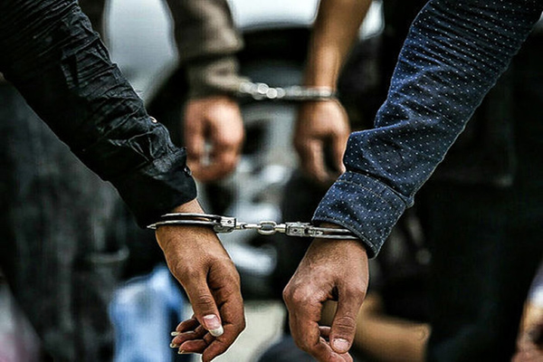 دستگیری ۷ نفر به دلیل شکستن شیشه خودروها در روز عاشورا+فیلم