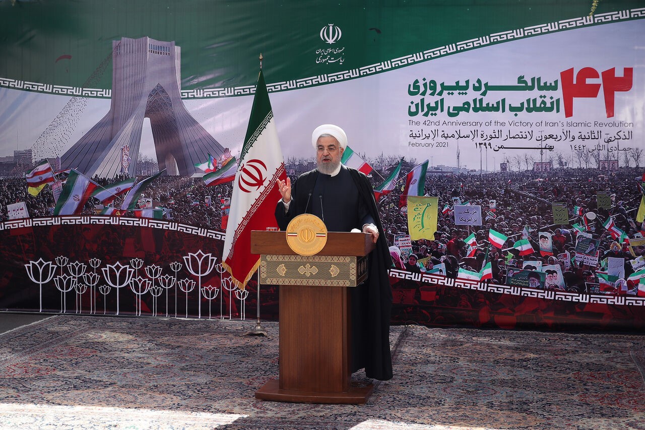 روحانی: از مردم بزرگوار ایران طلب عفو می‌کنم
