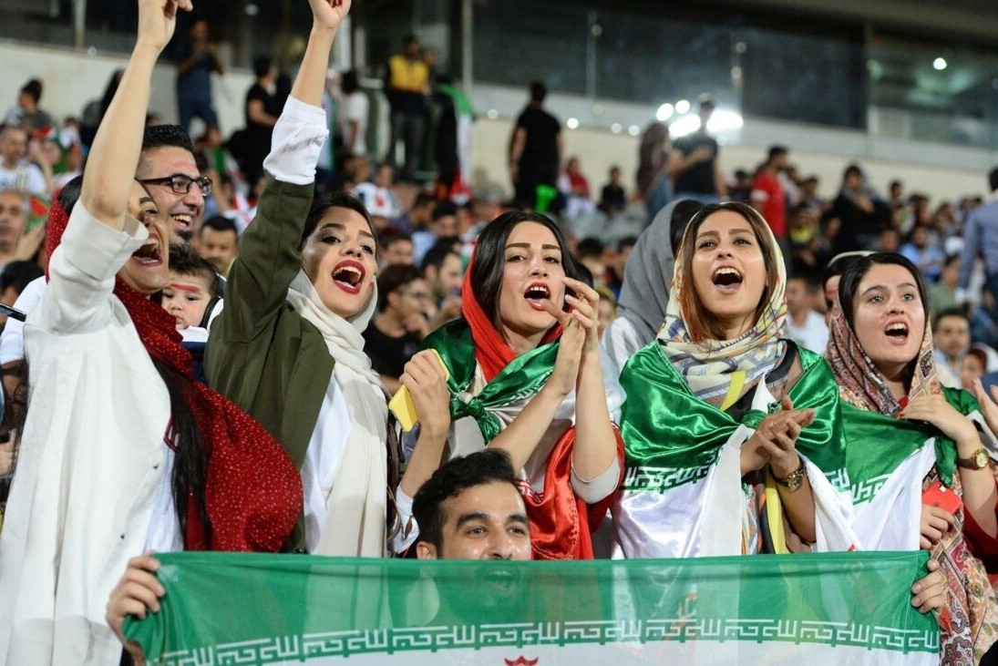 صدور مجوز حضور تماشاگران در بازی ایران و عراق