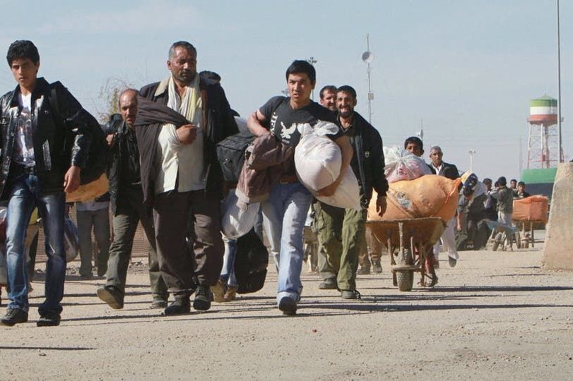 ورود هزار پناهنده افغان از گذرگاه مرزی هرات به ایران/ درخواست دوهزار نفر دیگر