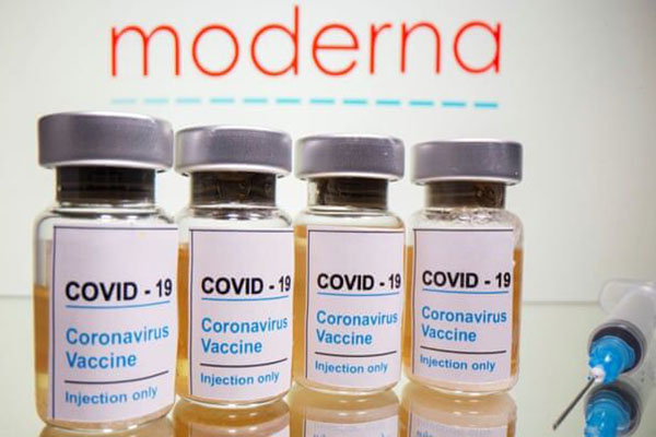 مُدرنا وعده تولید واکسن اُمیکرون تا اوایل ۲۰۲۲ را داد
