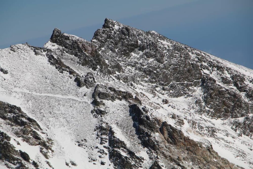 حادثه برای کوهنورد ایرانی در قله پوبدا قرقیزستان/خبر فوت هنوز تائید نشده